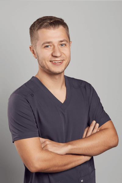 Lek. dent.  Bartłomiej Warchoł